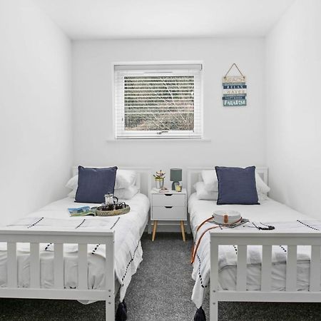 Plover 1, The Cove, Brixham Bagian luar foto